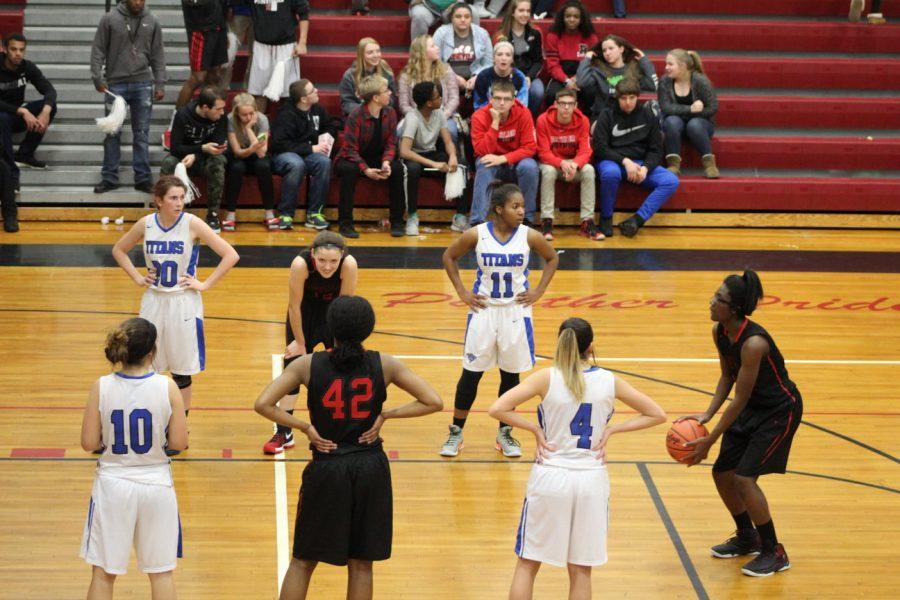 Varsity Girls basketball looks to keep season alive in district semi-finals