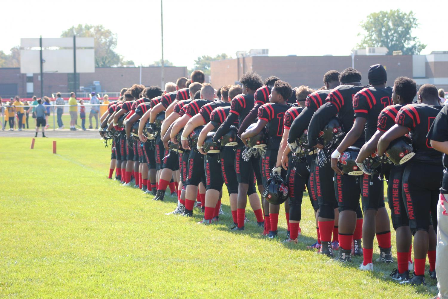 Varsity football wins homecoming game to lead MAC blue – The Panther Prowl