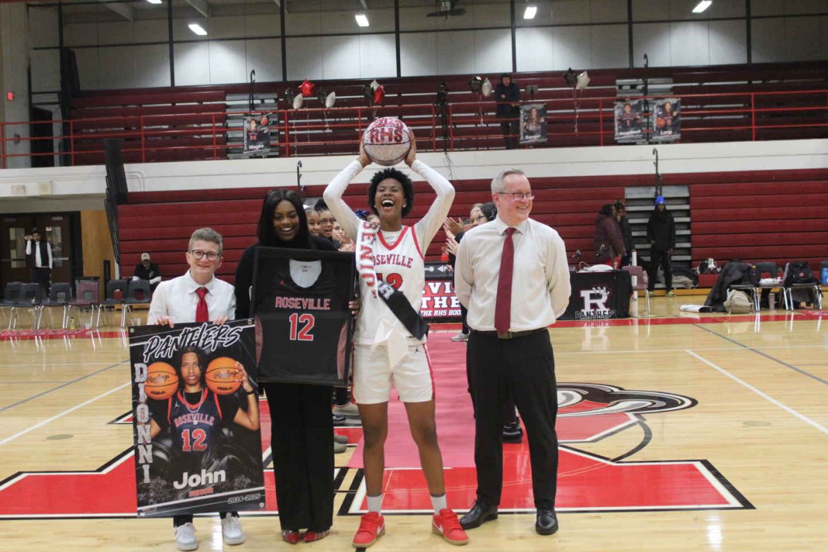 Girls' varsity basketball celebrates end of regular season